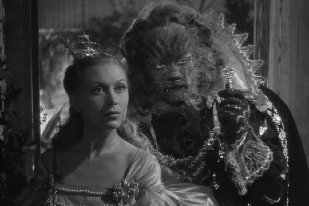 La Belle et la Bete movie still