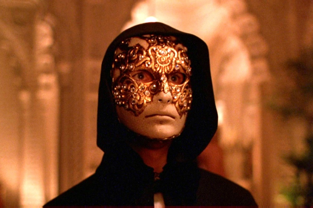 Eyes Wide Shut movie still