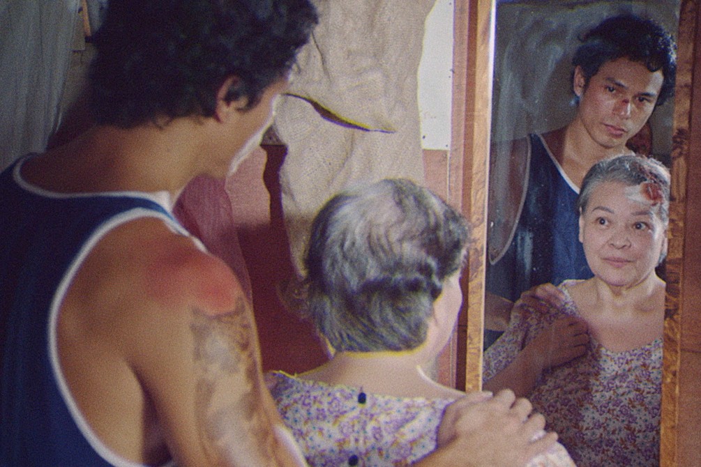 Leonor Will Never Die 7