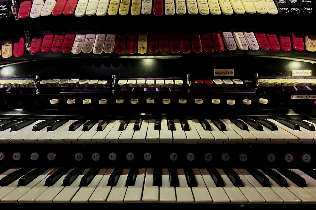 Close up of the keys on the Music Box organ.